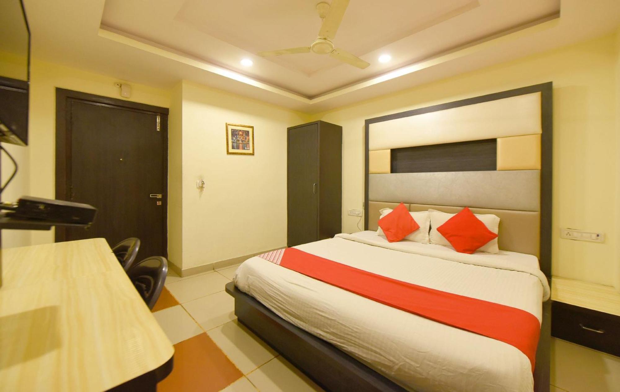 โอโย 3971 โฮเต็ล ทิปท็อป Hotel ชัยปุระ ภายนอก รูปภาพ