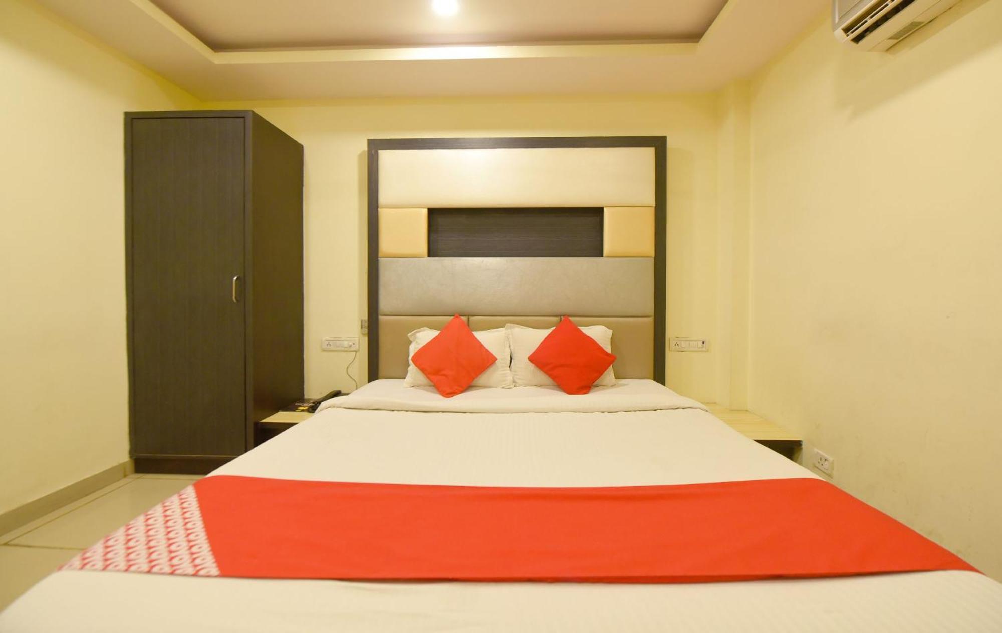 โอโย 3971 โฮเต็ล ทิปท็อป Hotel ชัยปุระ ภายนอก รูปภาพ